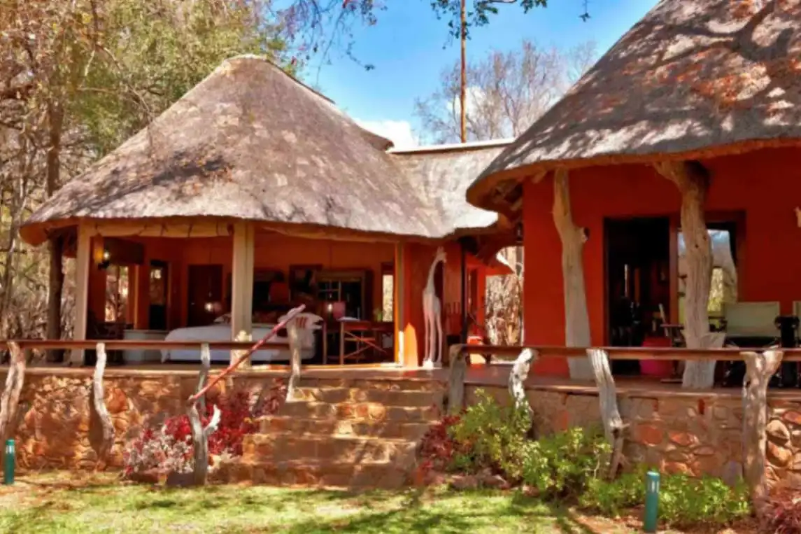 Jacis Safari Lodge-1